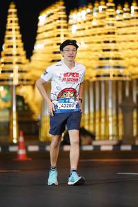 BIB: 43200
                            <button type="button" onclick="openModal(23178029)" class="btn btn-primary btn-sm float-right btn-popup" data-toggle="modal" data-target=".modal-high-quality">
                        <i class="fas fa-shopping-cart"></i> Add to Cart
                    </button>
                                            <button type="button" onclick="isThisMe(23178029, true)" class="btn btn-success btn-sm float-right btn-popup btn-isme hidden" data-toggle="tooltip" data-placement="bottom" title="นี่คือรูปของคุณใช่ไหม คลิกที่นี่เพื่อเอาเข้าอัลบั้ม">
                        <i class="fas fa-plus"></i> Add to album
                    </button>
                    <button type="button" onclick="isThisMe(23178029, false)" class="btn btn-warning btn-sm float-right btn-popup btn-isnotme hidden">
                        <i class="fas fa-ban"></i> Remove from album
                    </button>